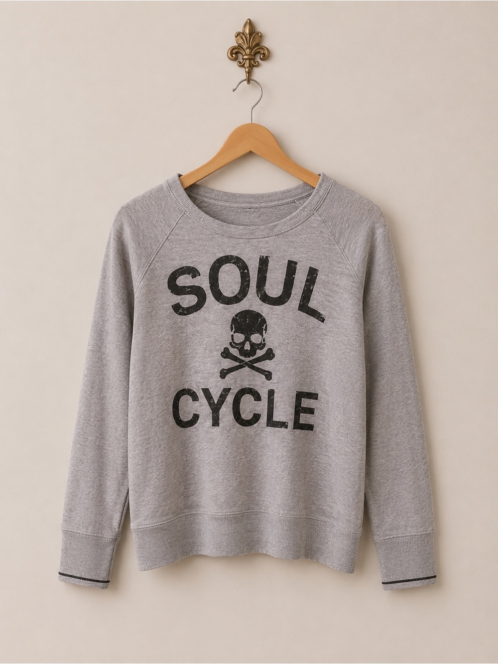 Soul Cycle gray crew neck long sleeve skull sweatshirt S